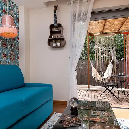 La Roulotte Du Tzigane * Juan-les-Pins